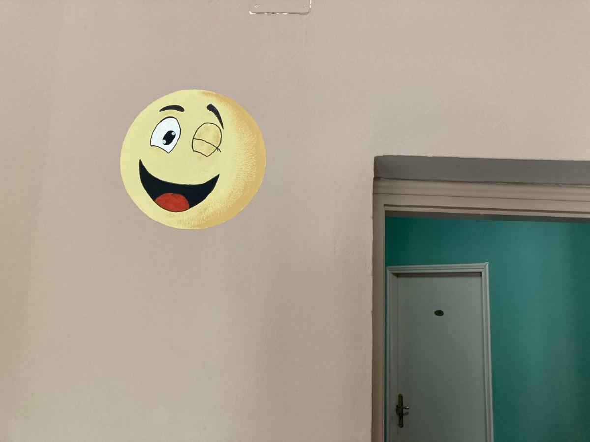 טוסקולנו מדרנו Route77 Hostel מראה חיצוני תמונה