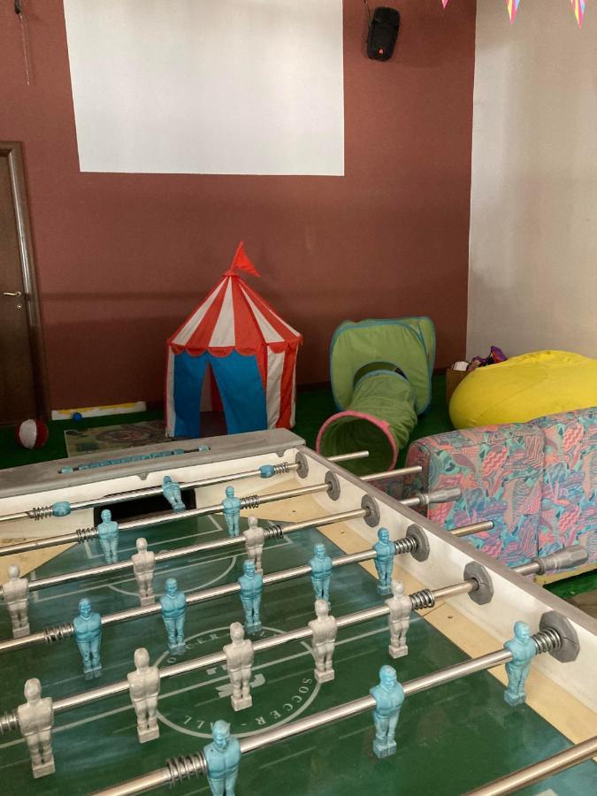 טוסקולנו מדרנו Route77 Hostel מראה חיצוני תמונה